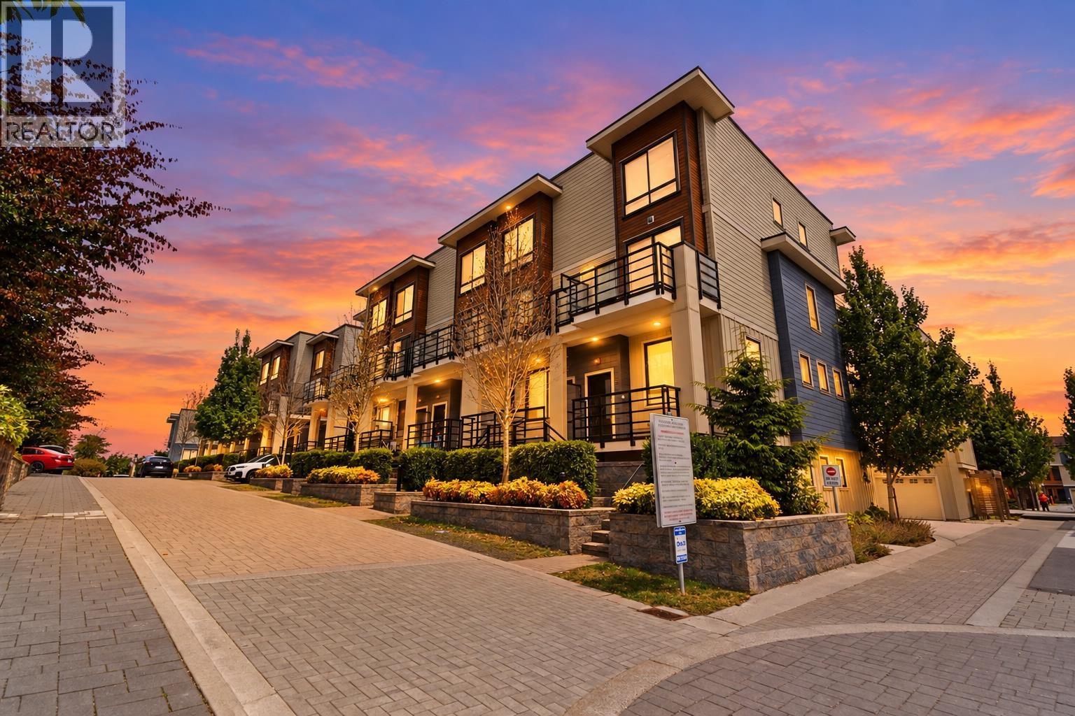 82 10199 River Drive, Richmond
