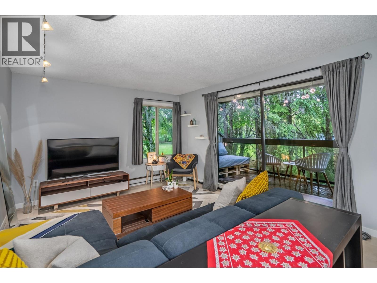 111 6655 Lynas Lane, Richmond