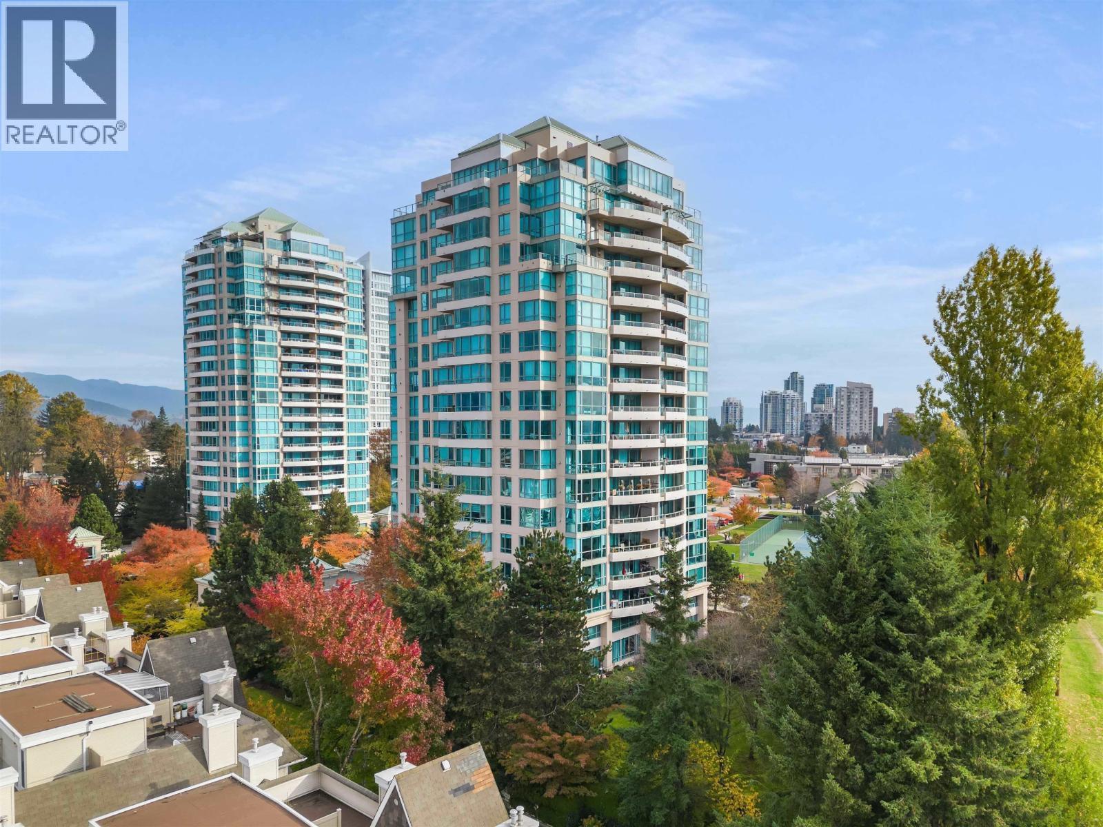 203 6622 Southoaks Crescent, Burnaby