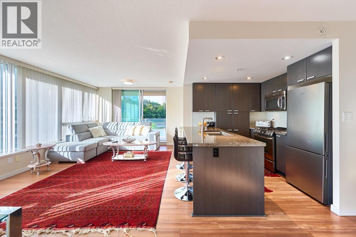 805 2232 Douglas Road, Burnaby