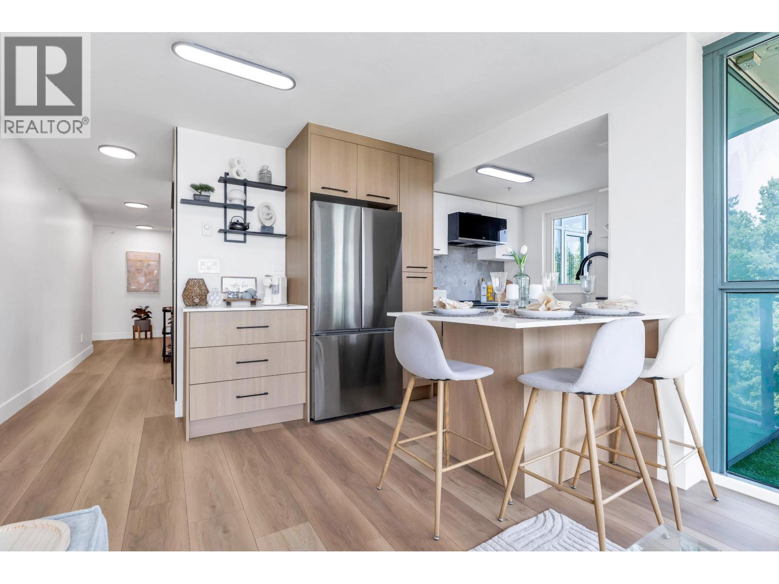 1001 2733 Chandlery Place, Vancouver