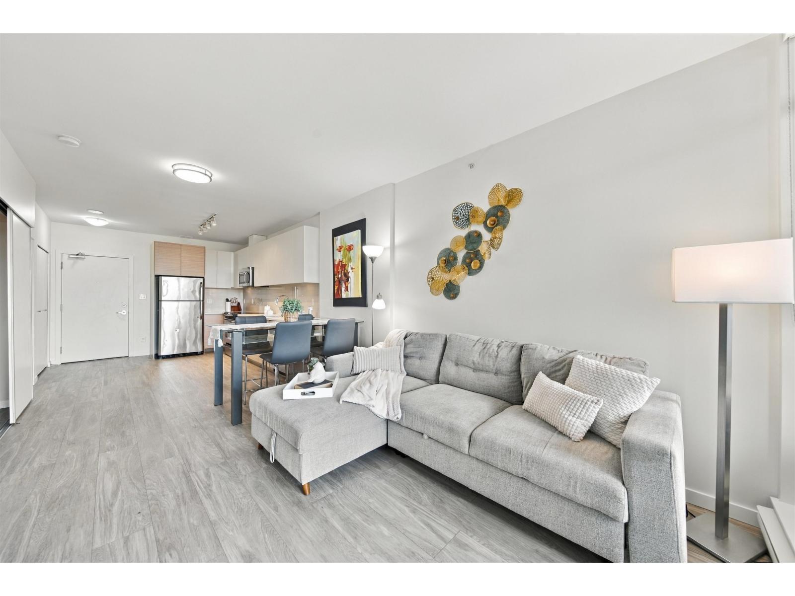 304 13303 Central Avenue, Surrey