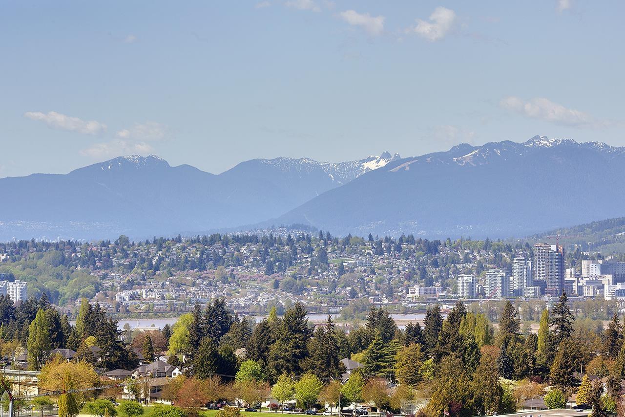 1805 13308 Central Avenue, Surrey