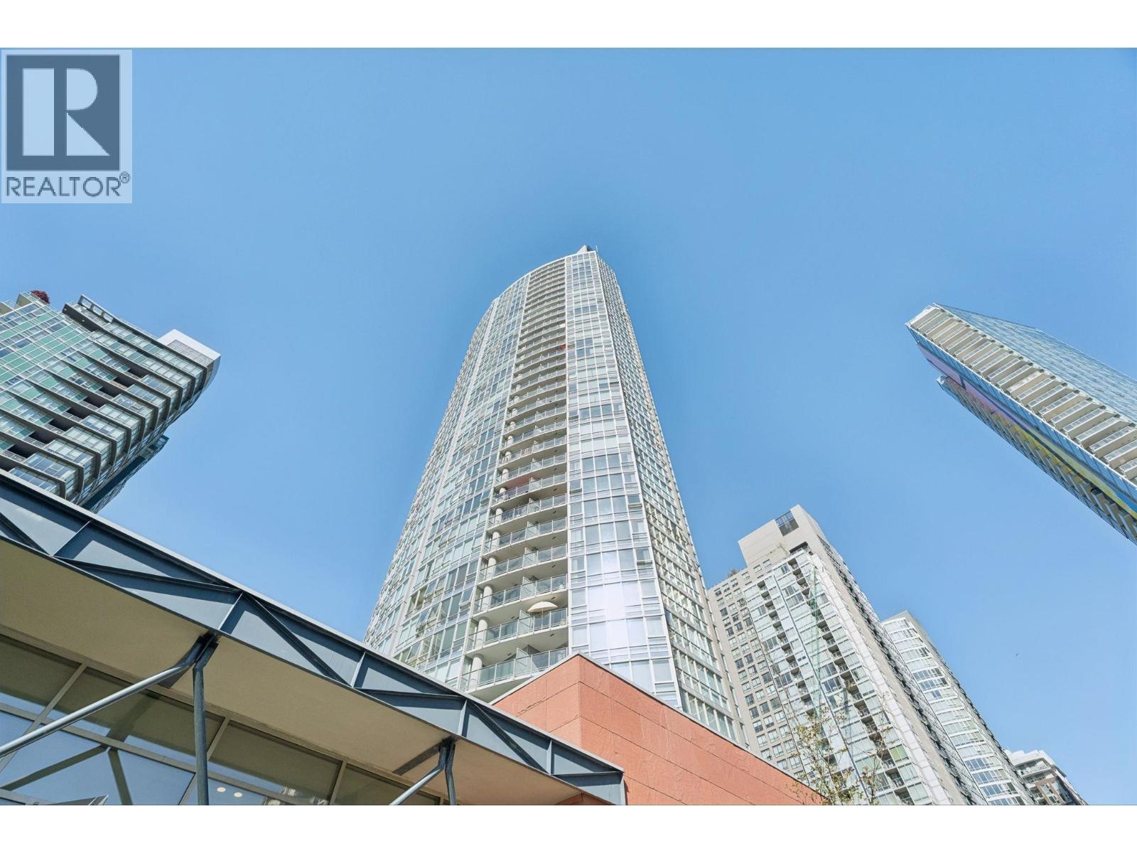 908 1408 Strathmore Mews, Vancouver