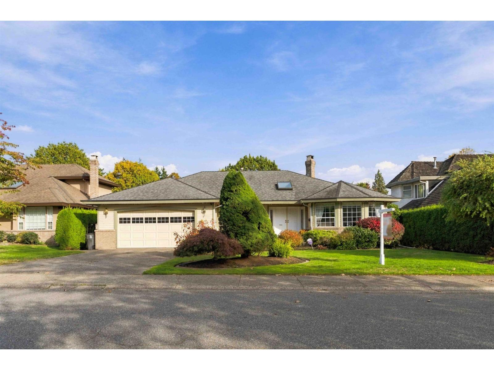 10536 Birchtree Grove, Surrey