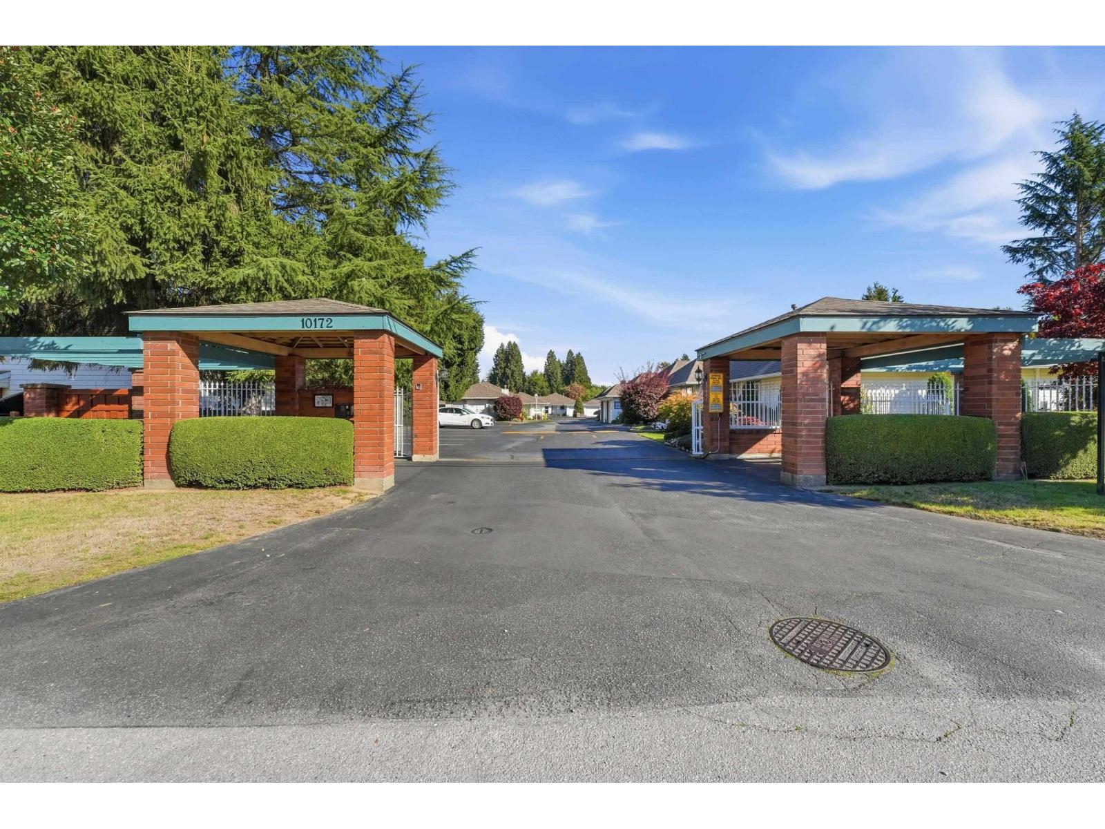 107 10172 141 Street, Surrey