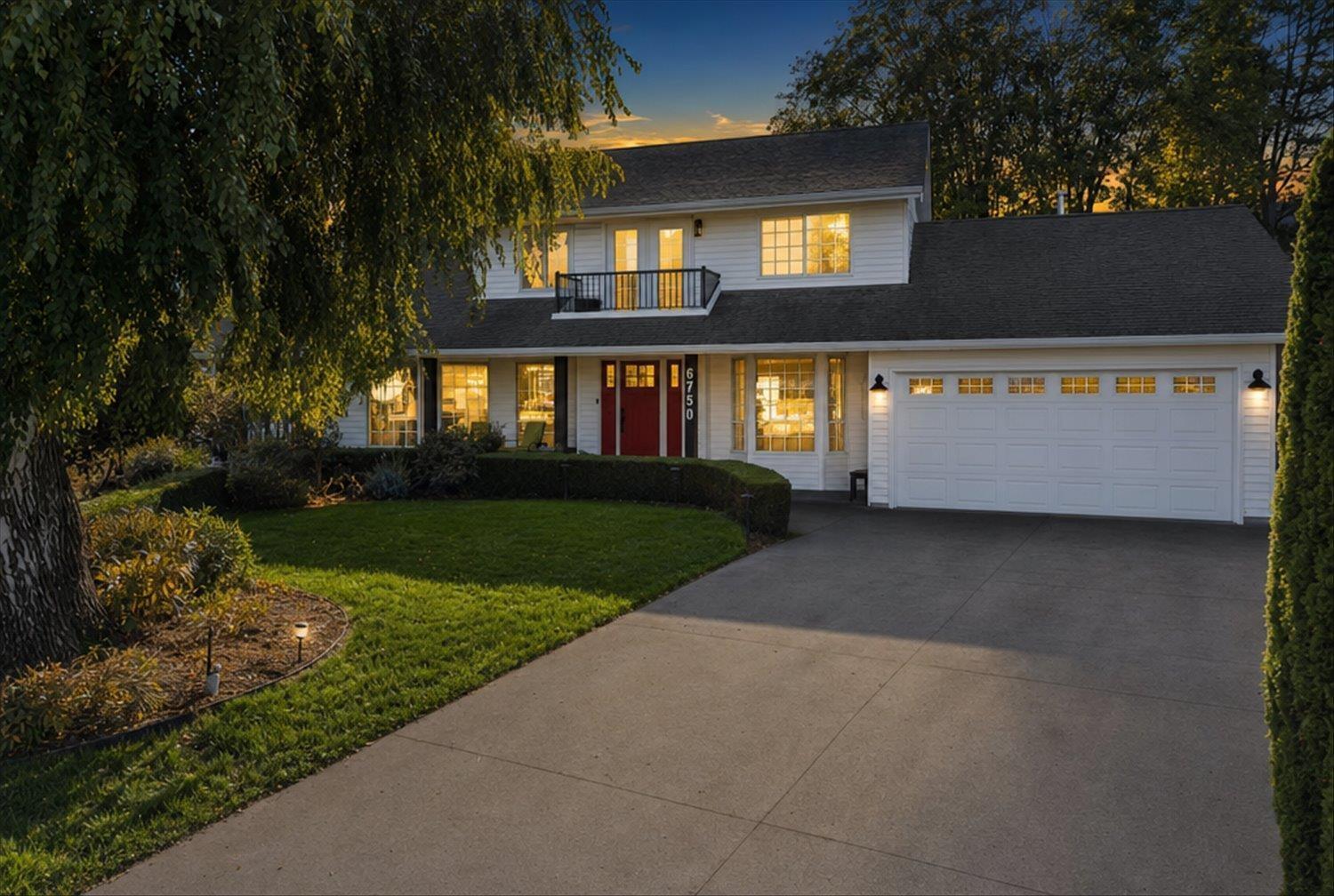 6750 Worthington Place, Chilliwack