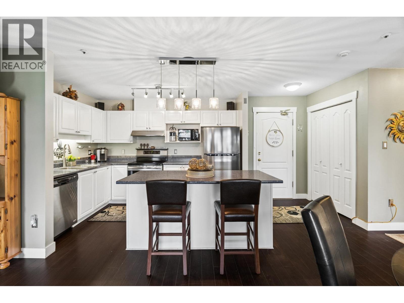 414 2968 Burlington Drive, Coquitlam