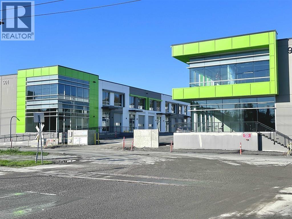 106 901 E Kent Avenue North, Vancouver