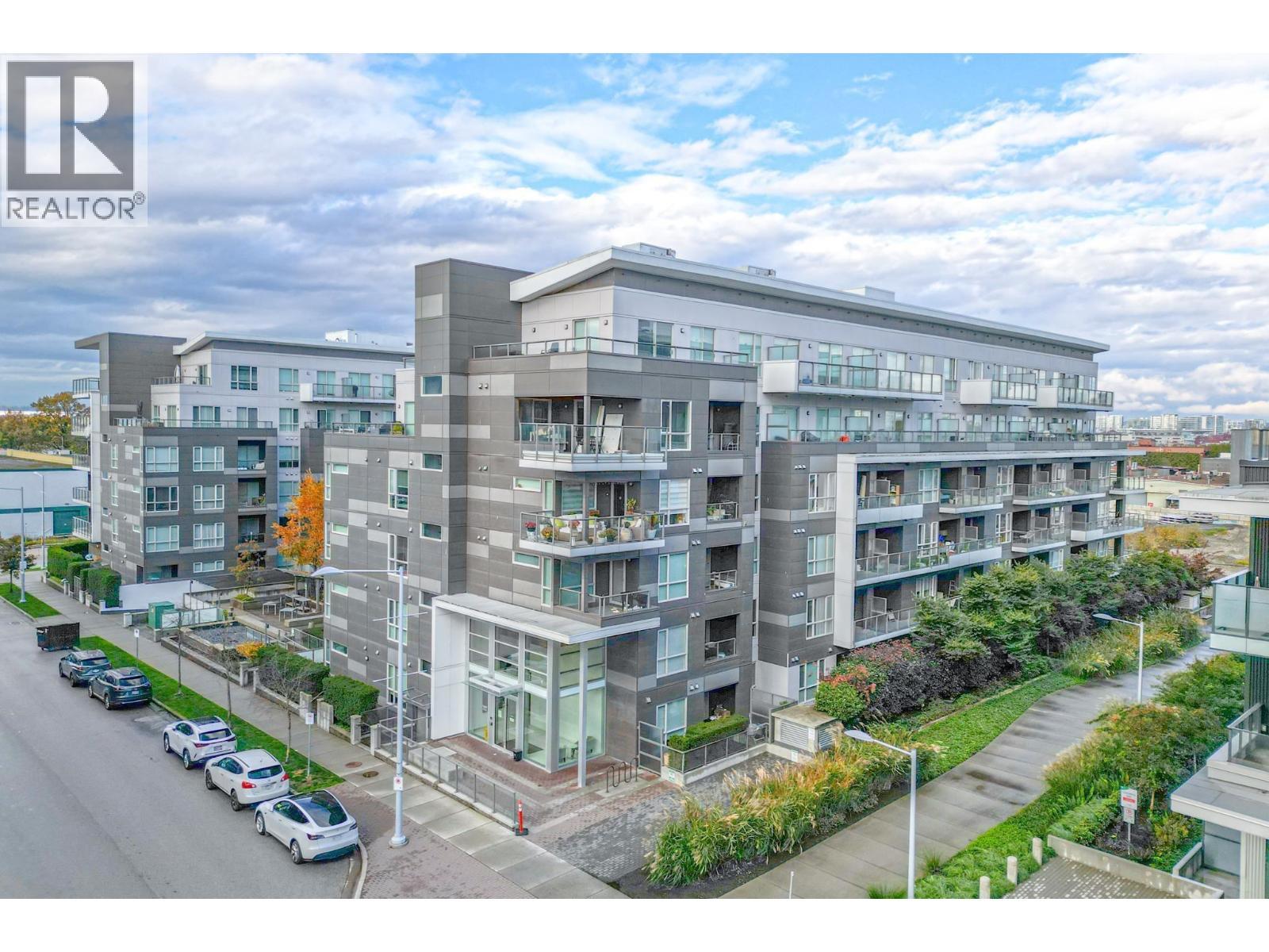 305 7008 River Parkway, Richmond