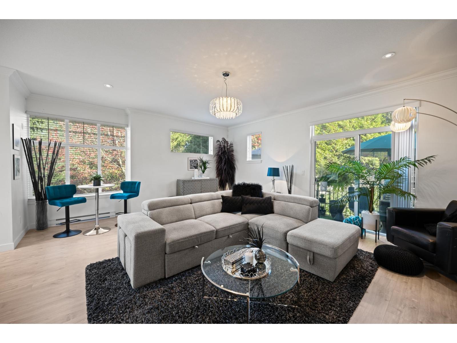 9 2550 156 Street, Surrey