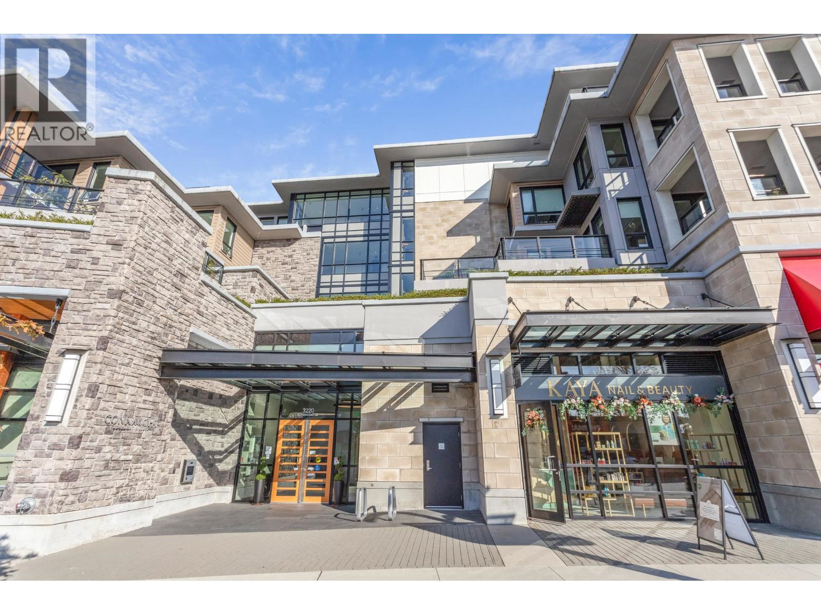 206 3220 Connaught Crescent, North Vancouver