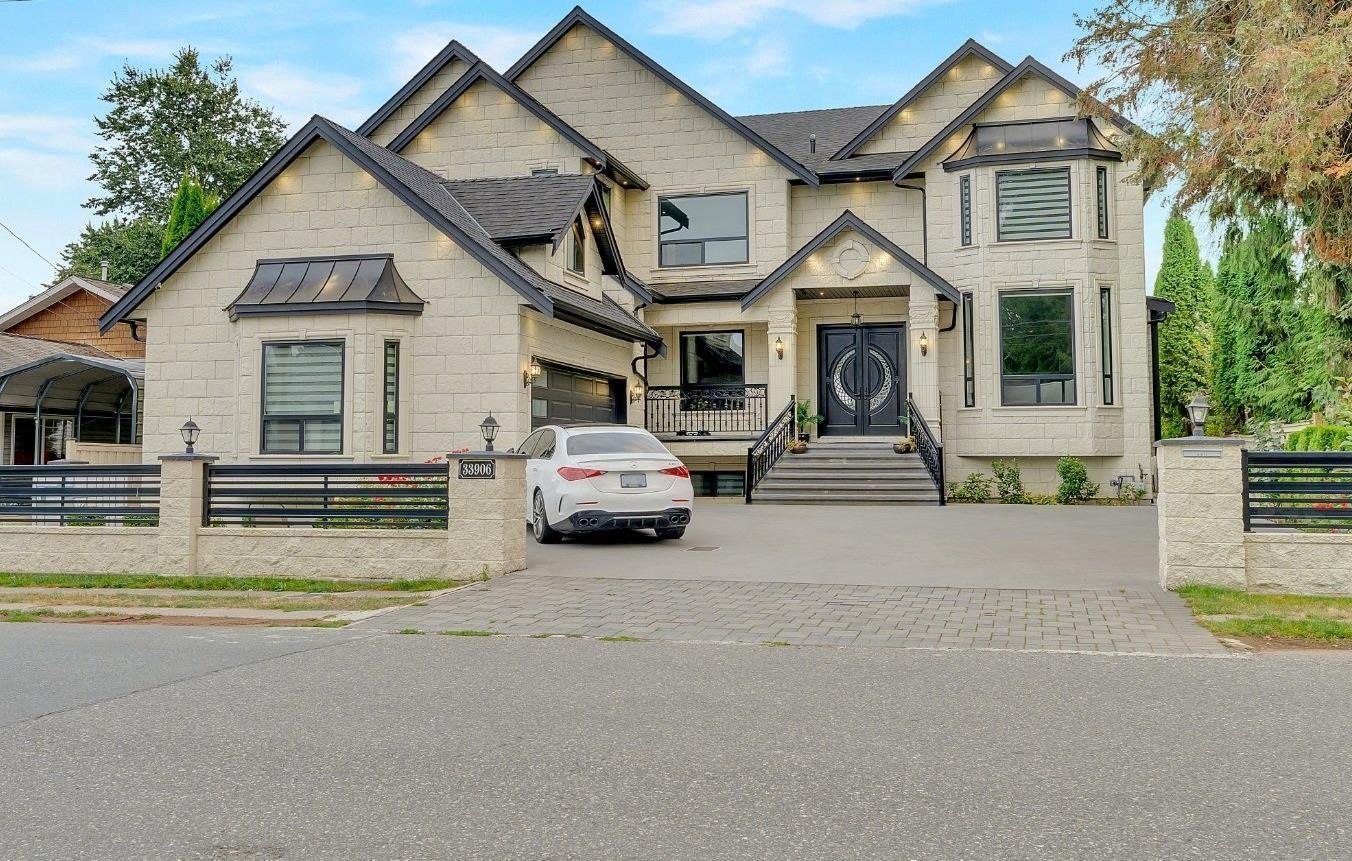 33906 Victory Boulevard, Abbotsford