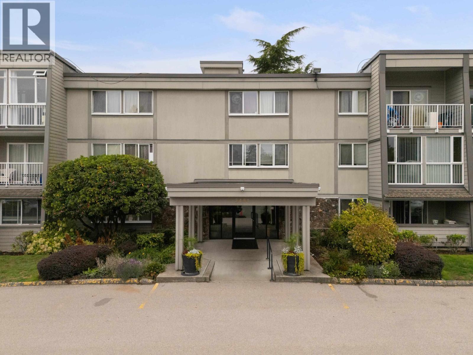 206 3451 Springfield Drive, Richmond
