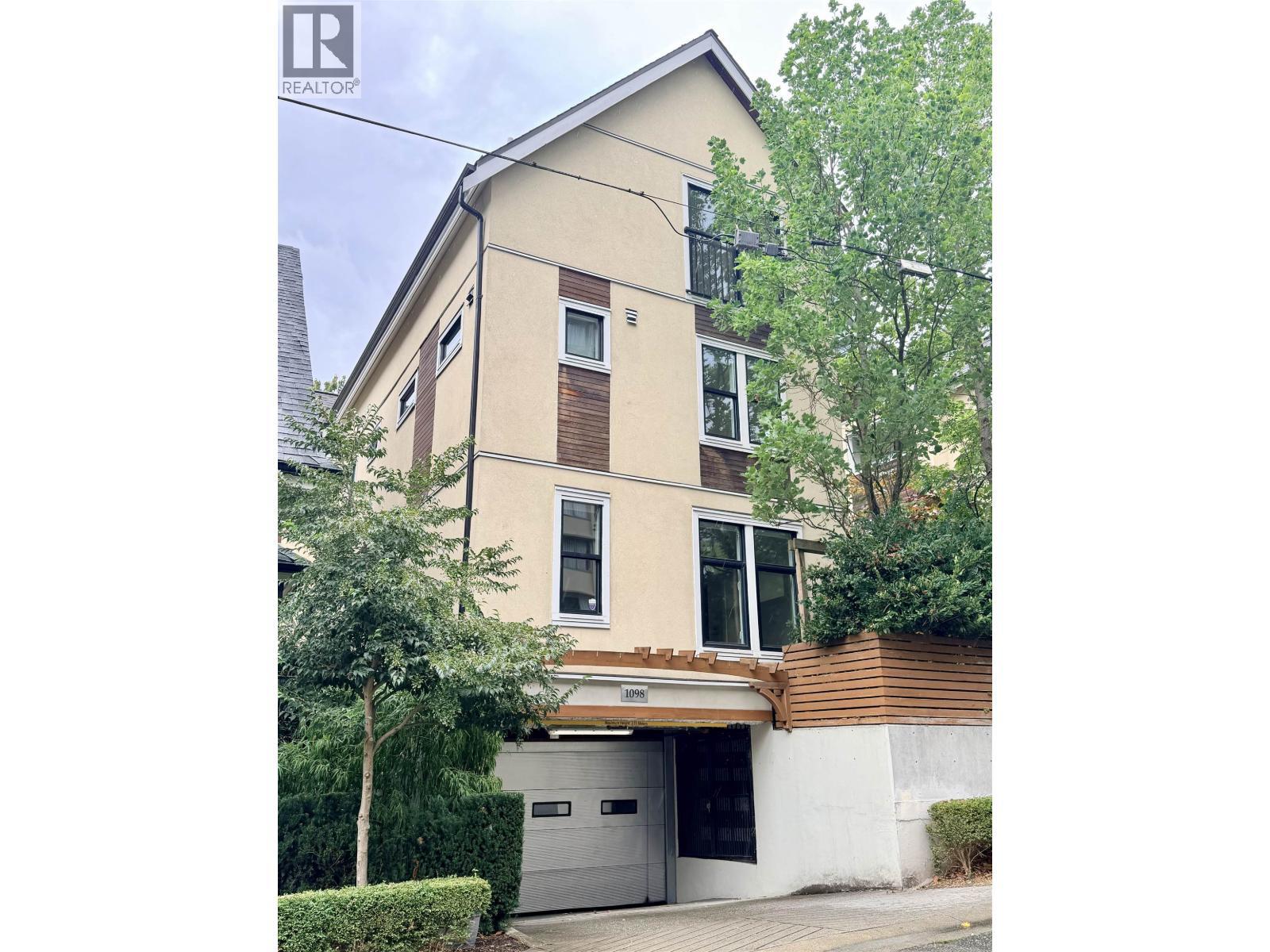 1080 Nicola Street, Vancouver