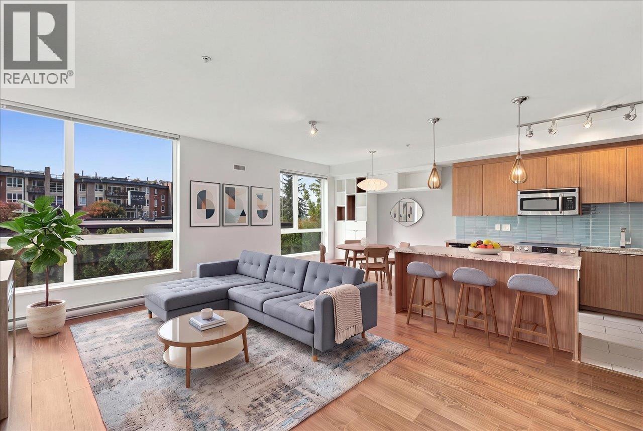 108 735 W 15TH Street, North Vancouver