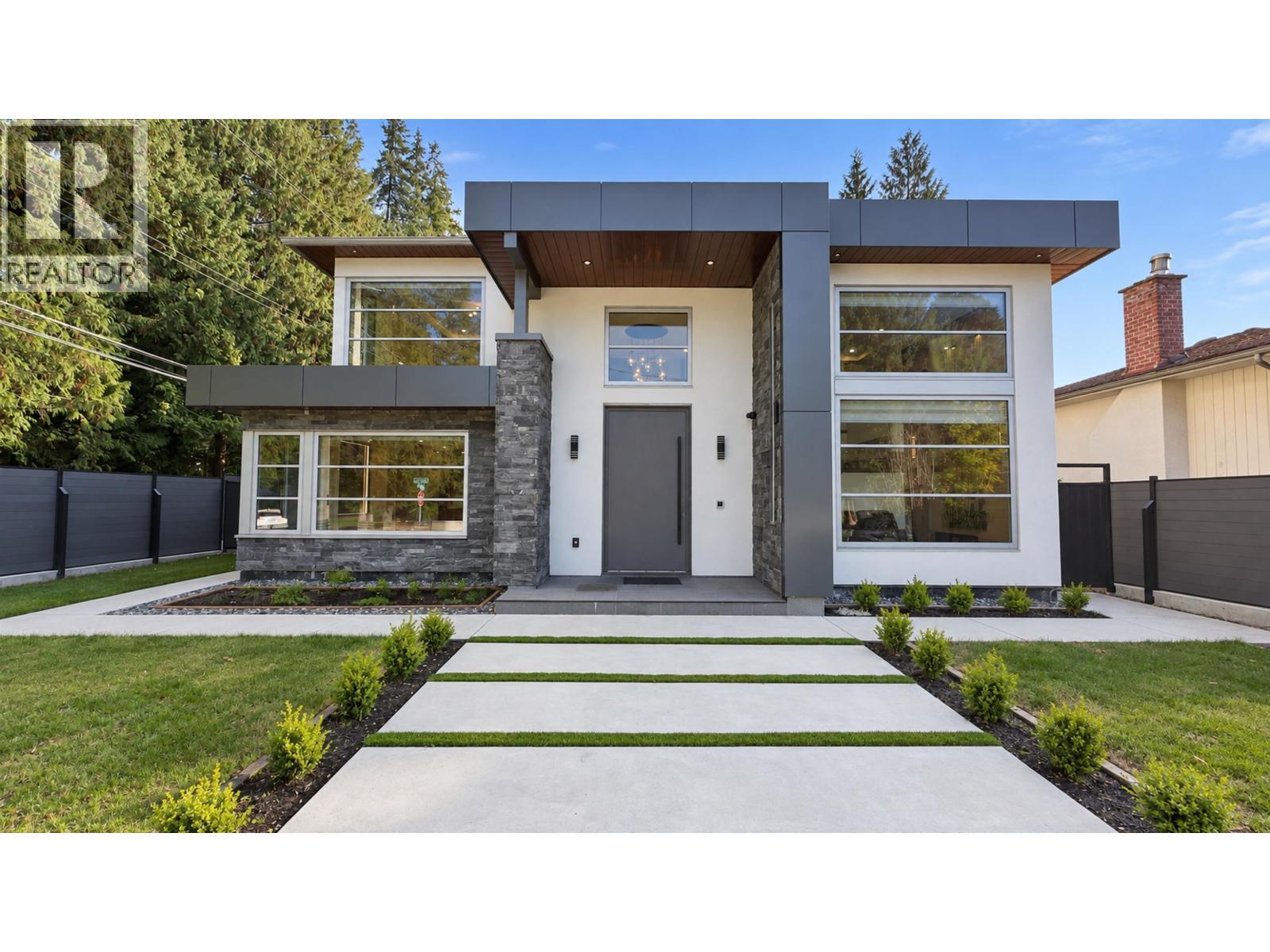 1210 Sprice Avenue, Coquitlam