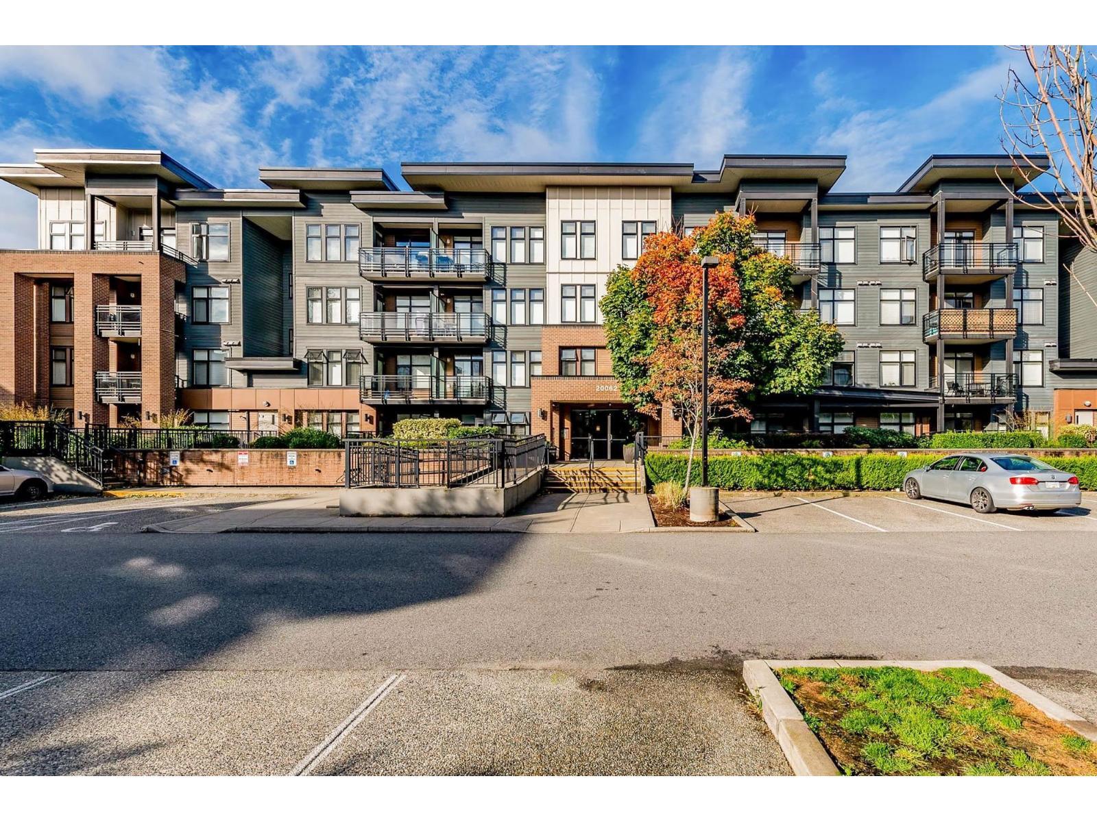 214 20062 Fraser Highway, Langley