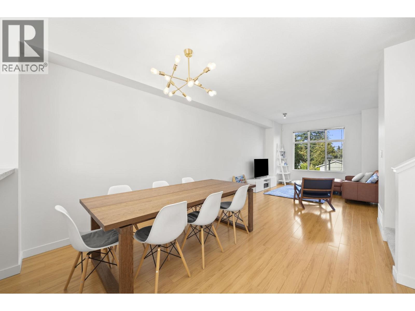 86 9800 Odlin Road, Richmond