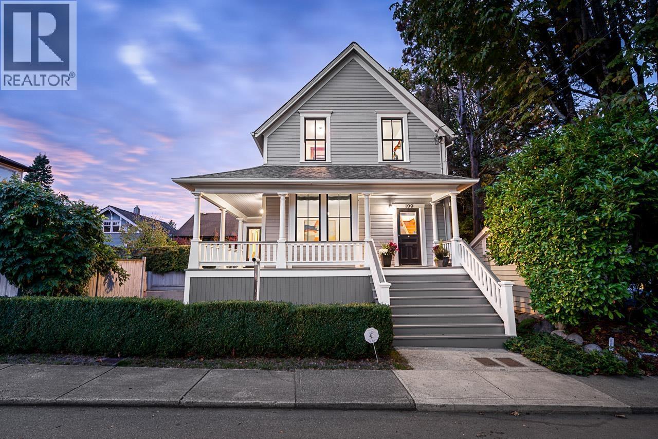 109 Oakland Street, New Westminster
