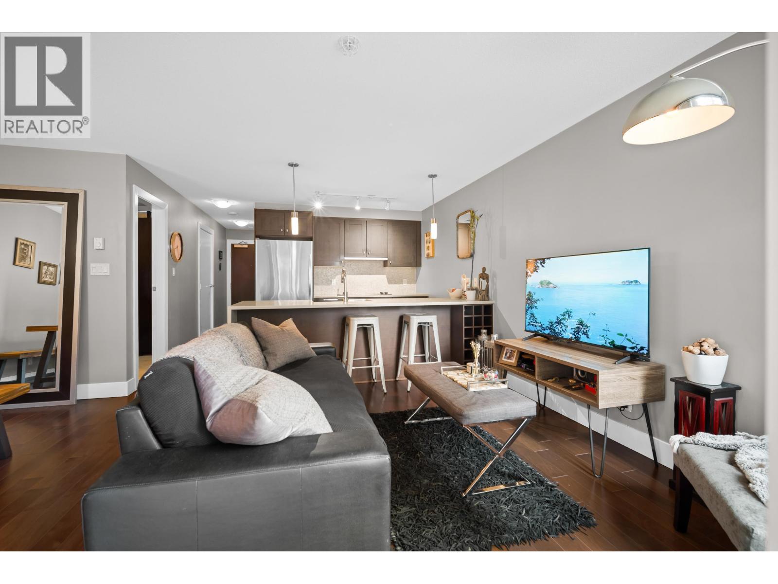 708 888 Homer Street, Vancouver