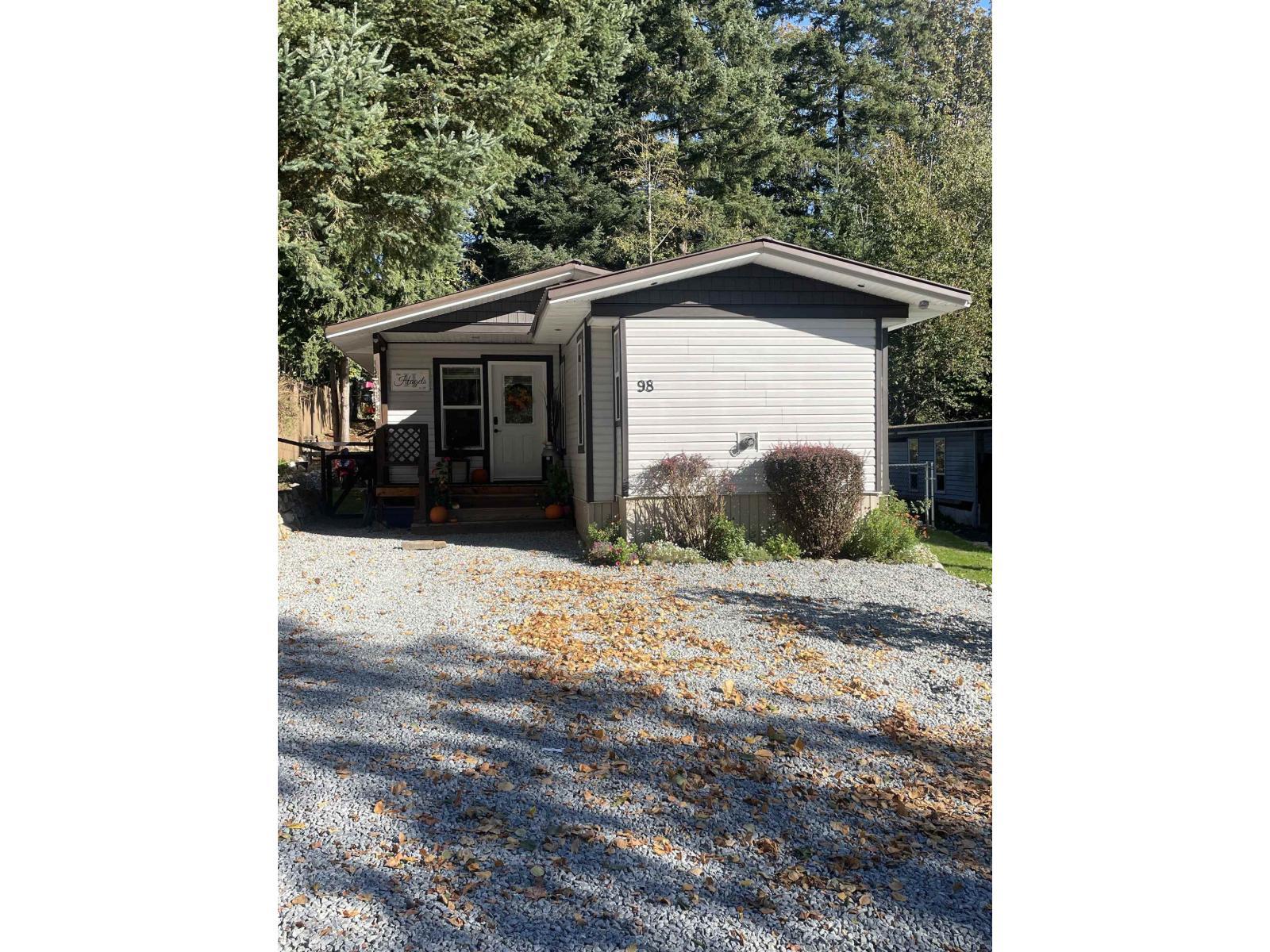 98 43201 Lougheed Highway, Mission