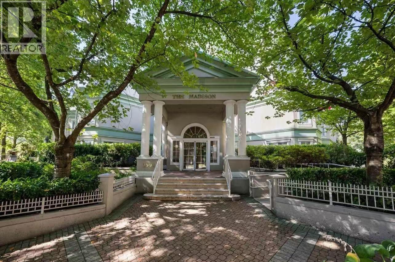 111 2990 Princess Crescent, Coquitlam