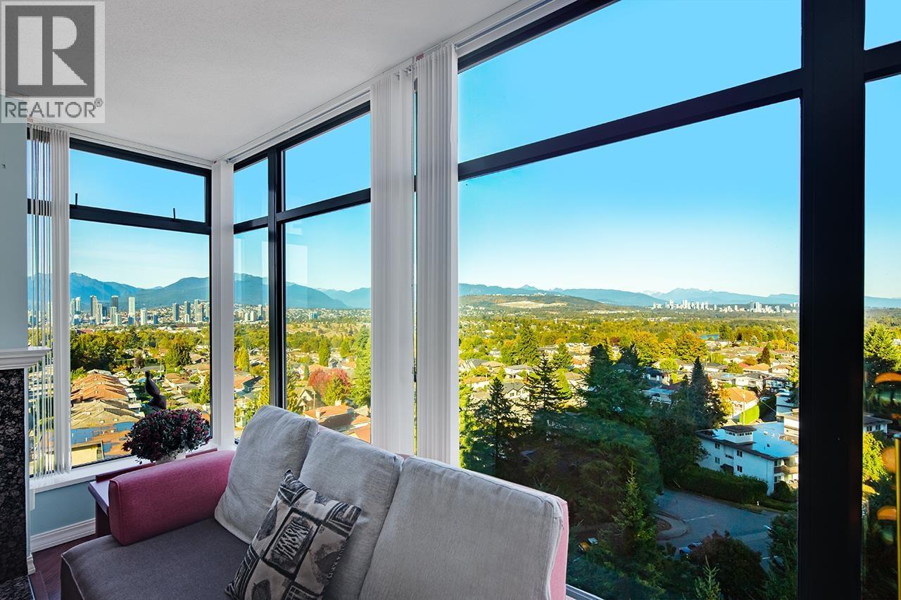 1302 4505 Hazel Street, Burnaby
