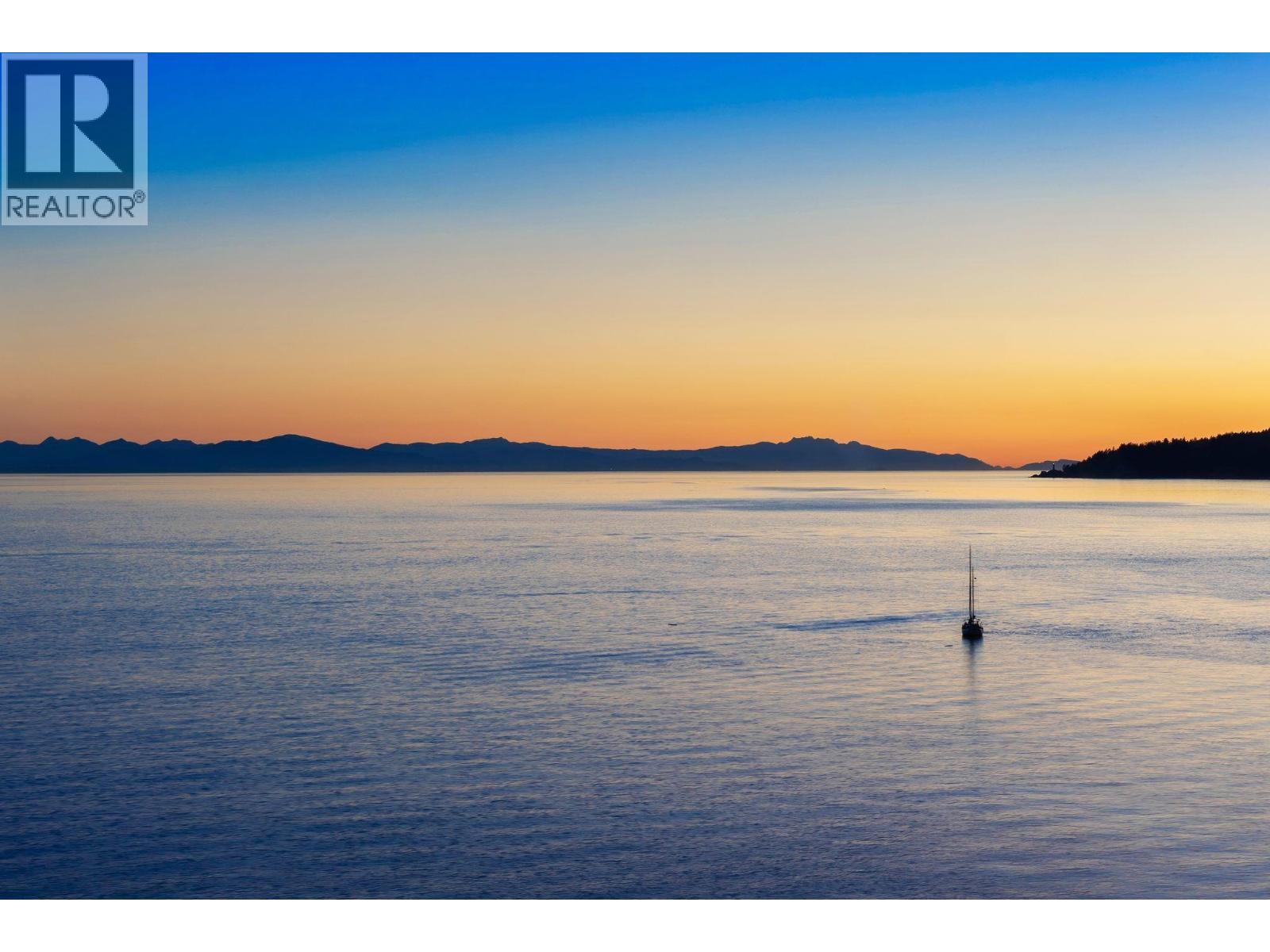 103 2280 Bellevue Avenue, West Vancouver