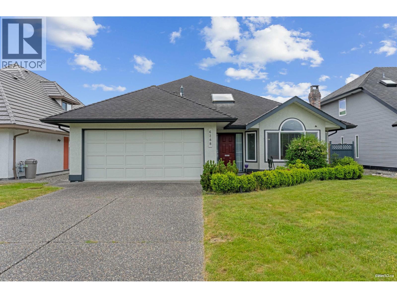 6288 Crescent Place, Delta