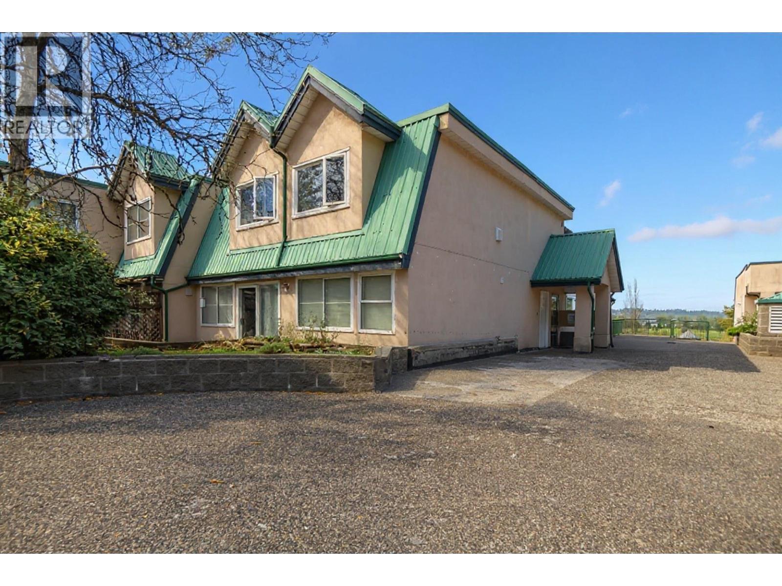 113 918 Roderick Avenue, Coquitlam
