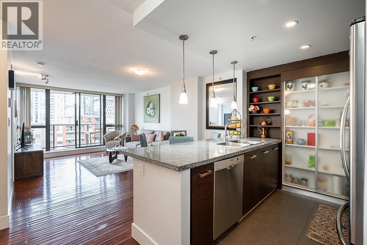 1203 2959 Glen Drive, Coquitlam