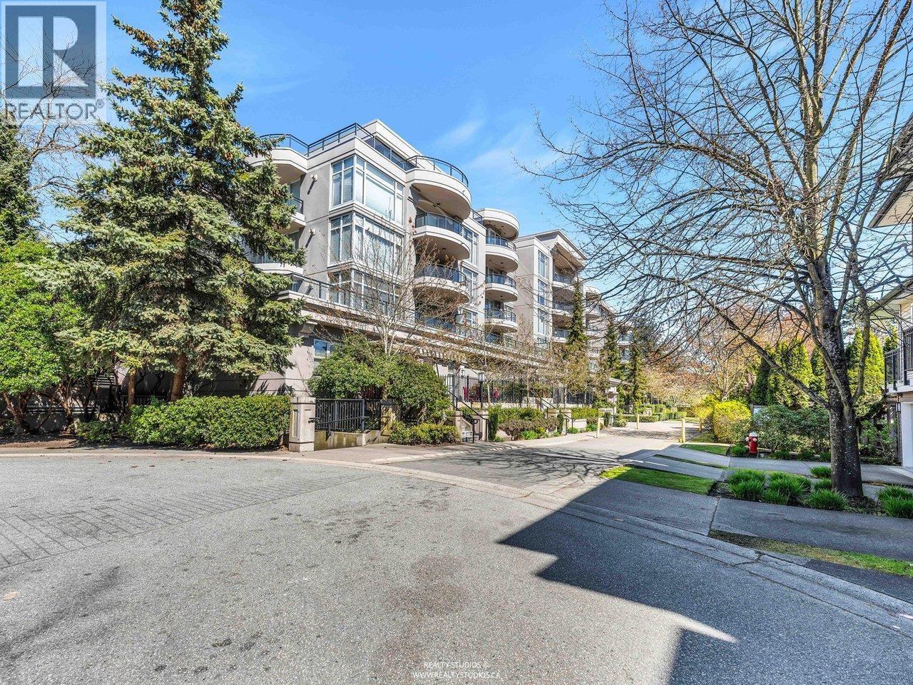 219 8480 Granville Avenue, Richmond