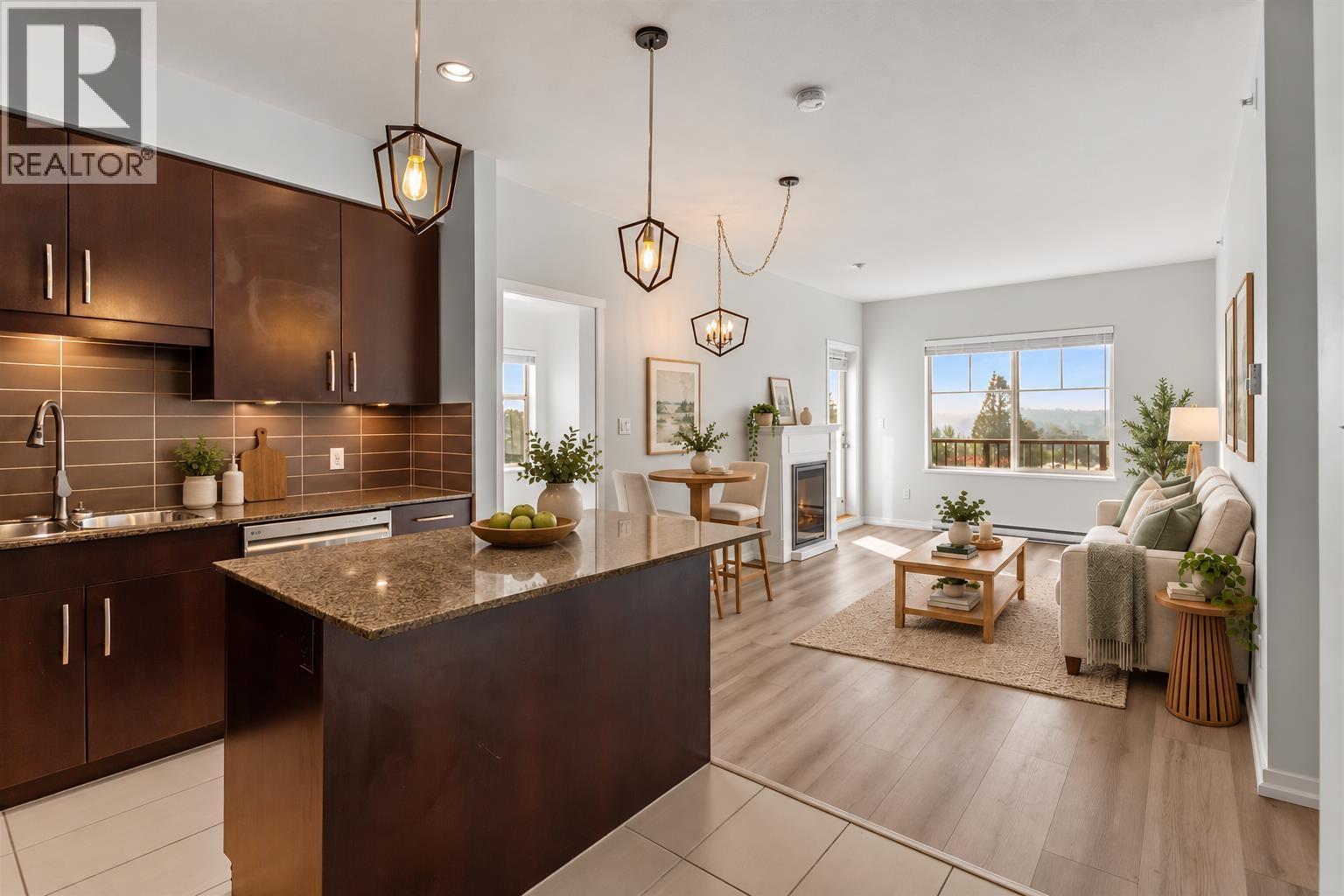 406 22290 North Avenue, Maple Ridge