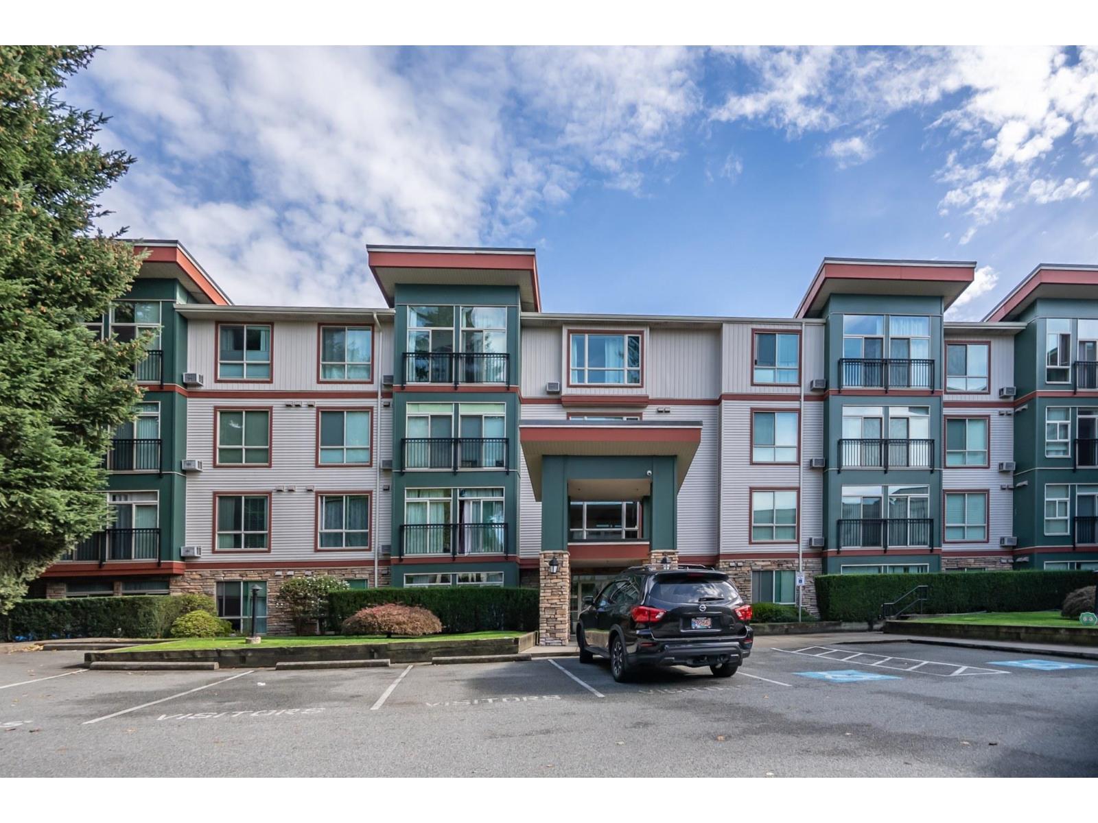207 33485 South Fraser Way, Abbotsford