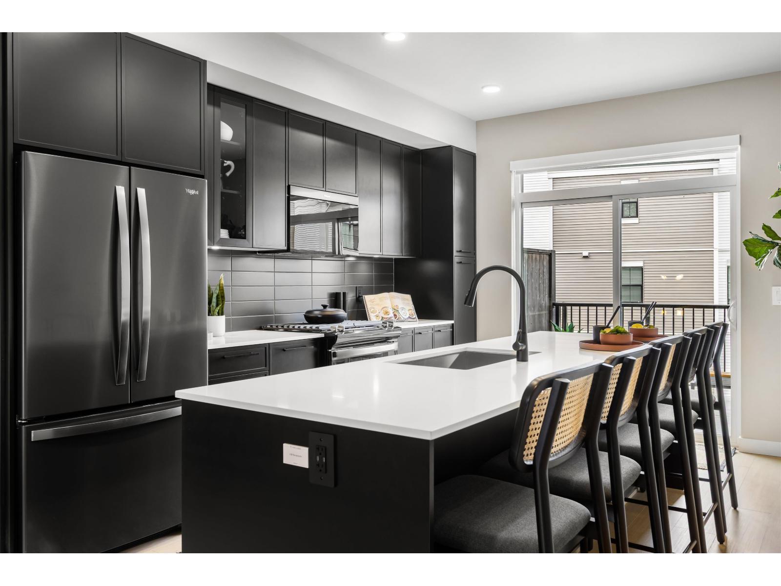 48 2891 Montrose Avenue, Abbotsford