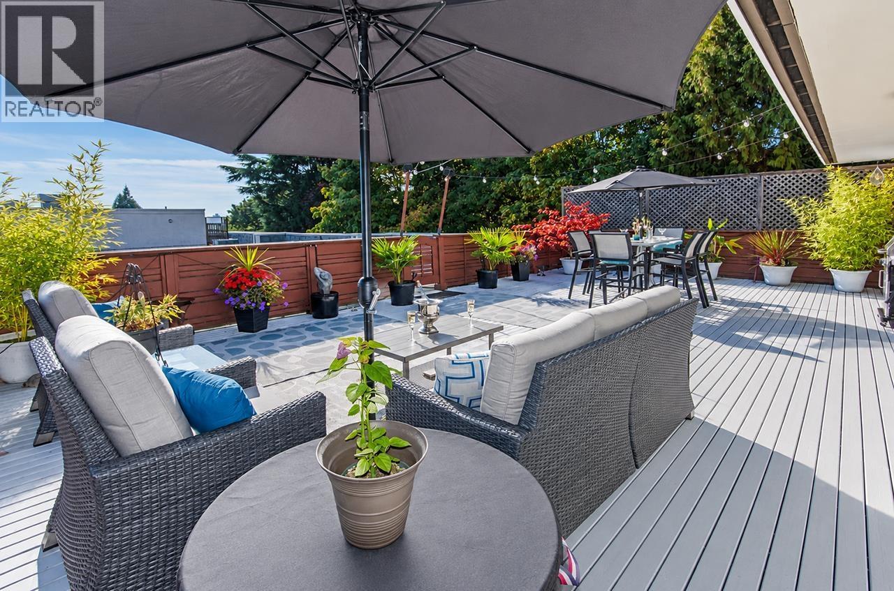 404 360 E 2ND Street, North Vancouver