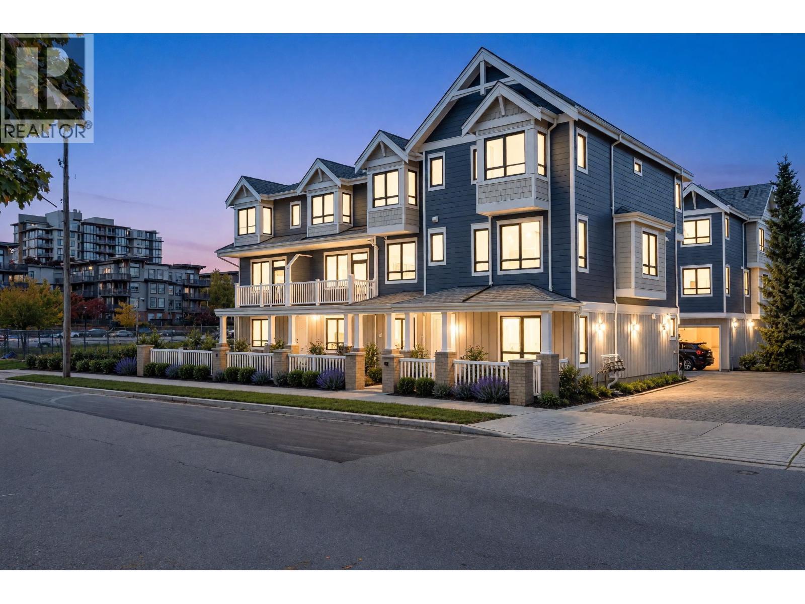 8 9331 Ferndale Road, Richmond