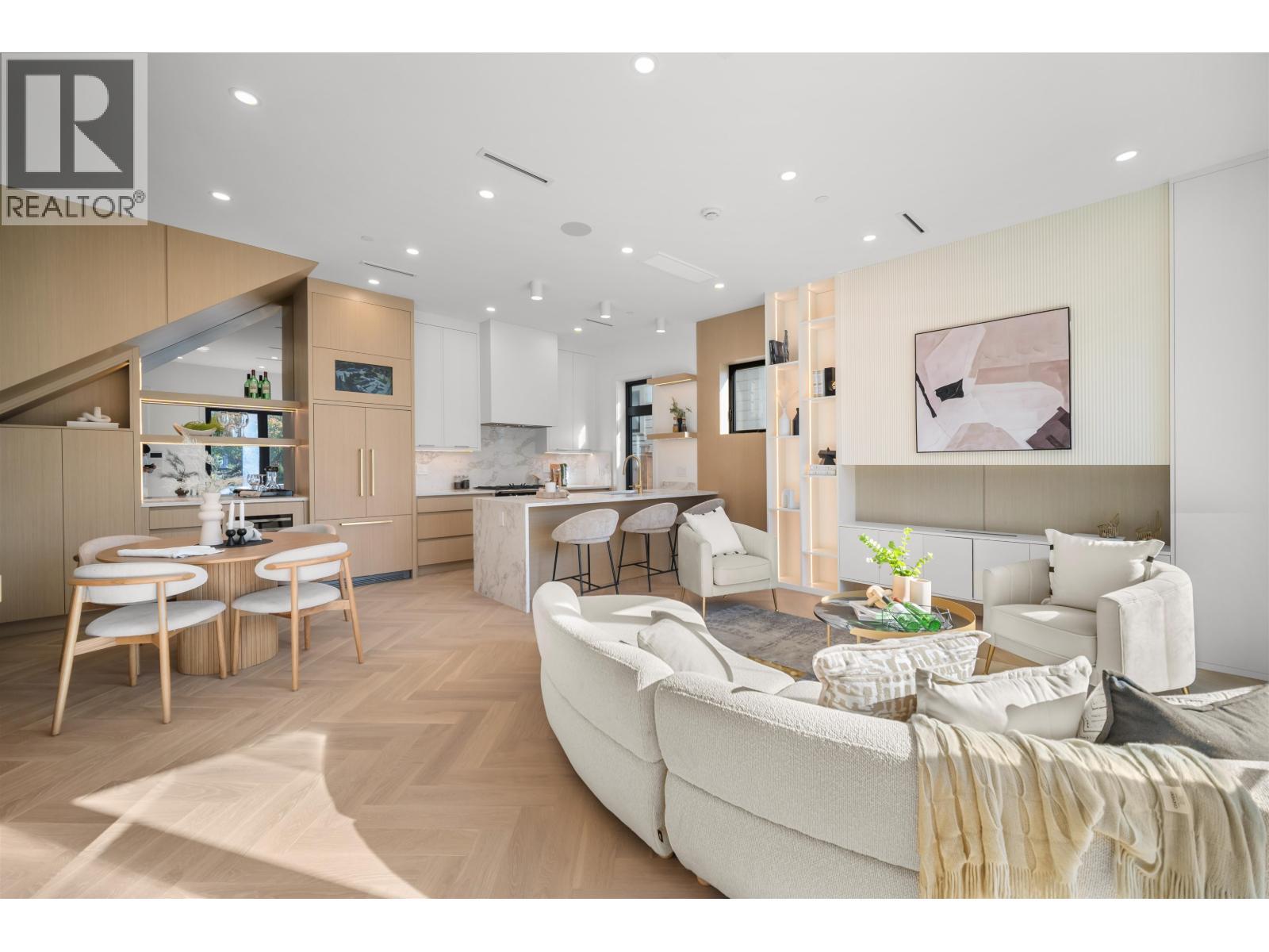 411 W 19TH Avenue, Vancouver