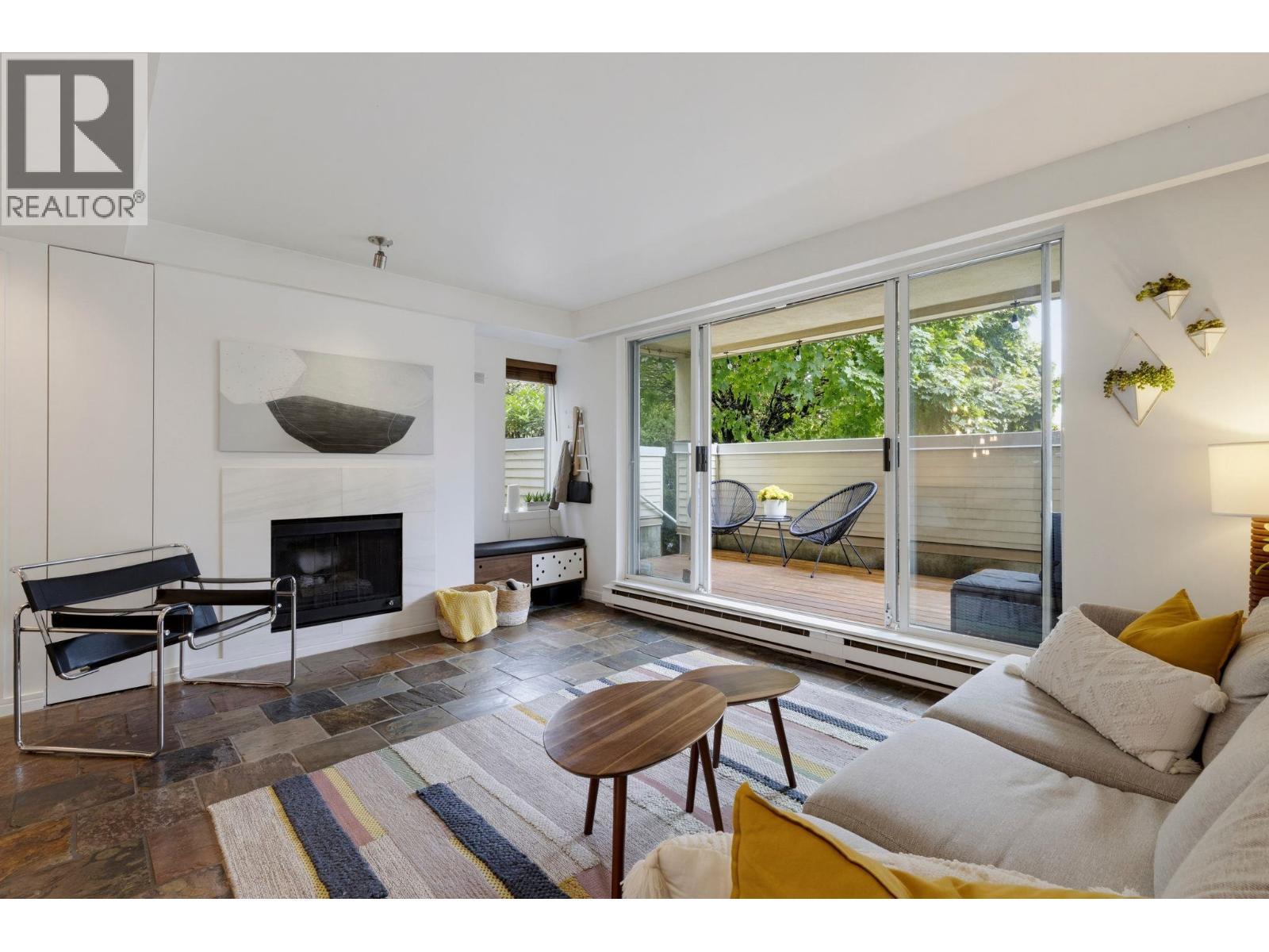 115 1890 W 6TH Avenue, Vancouver