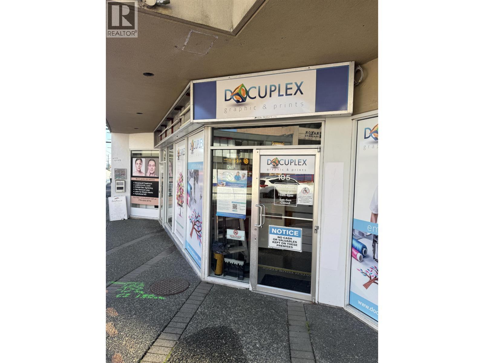 105 950 W Broadway Street, Vancouver
