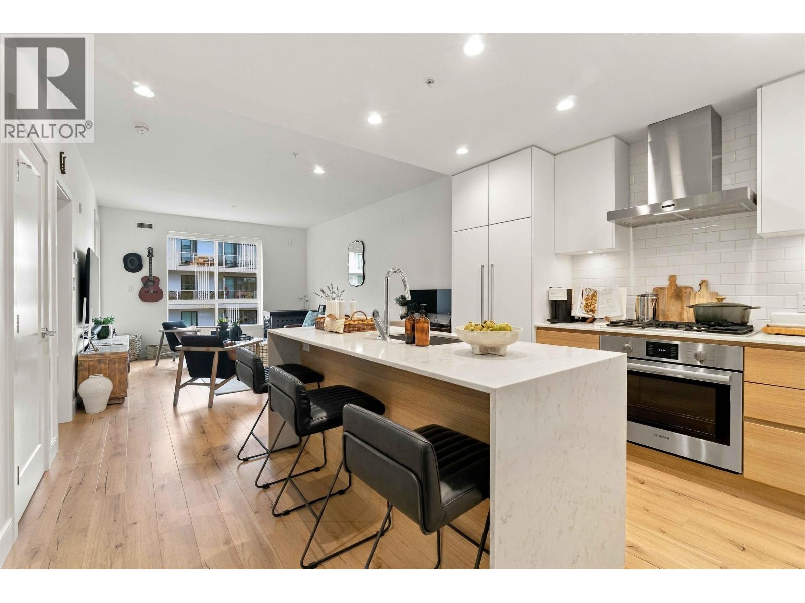412 3131 Murray Street, Port Moody