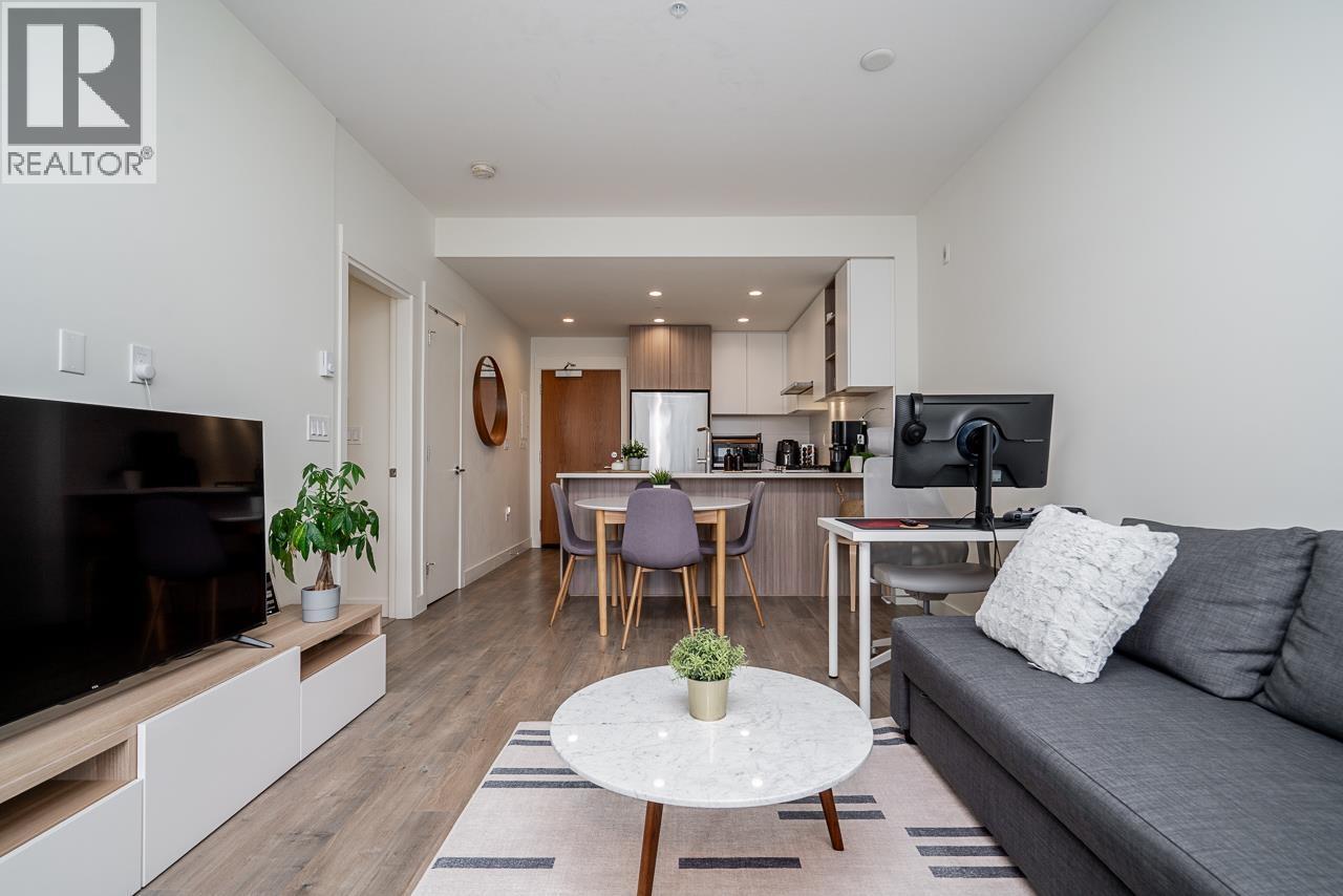 611 750 Dogwood Street, Coquitlam