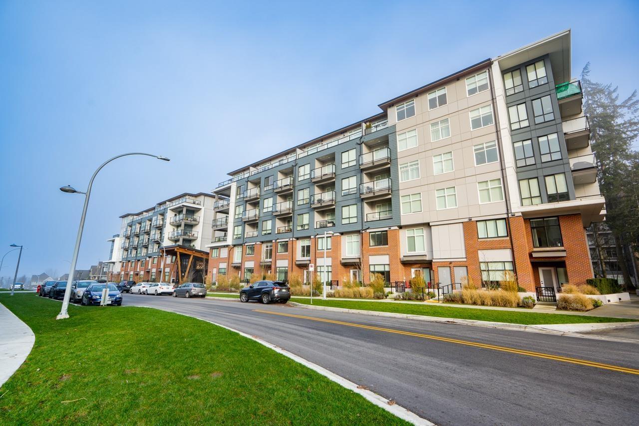 208 3528 146A Street, Surrey