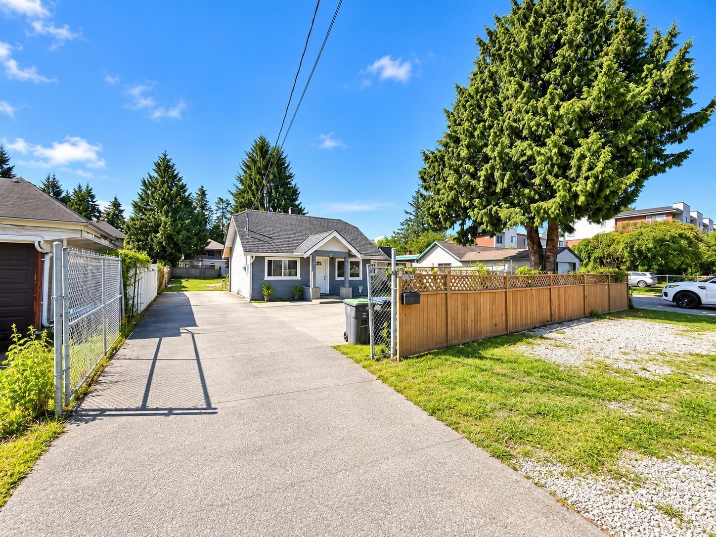 13370 96 Avenue, Surrey