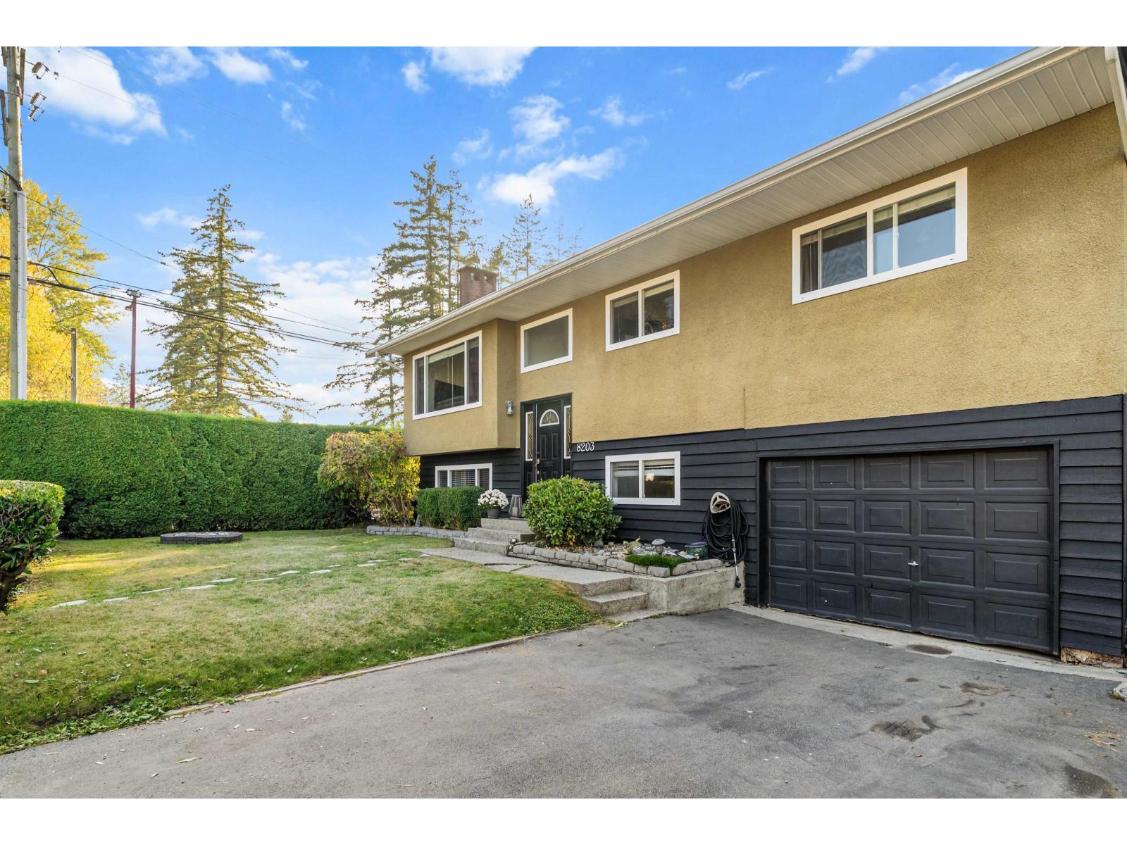 8203 109B Street, Delta