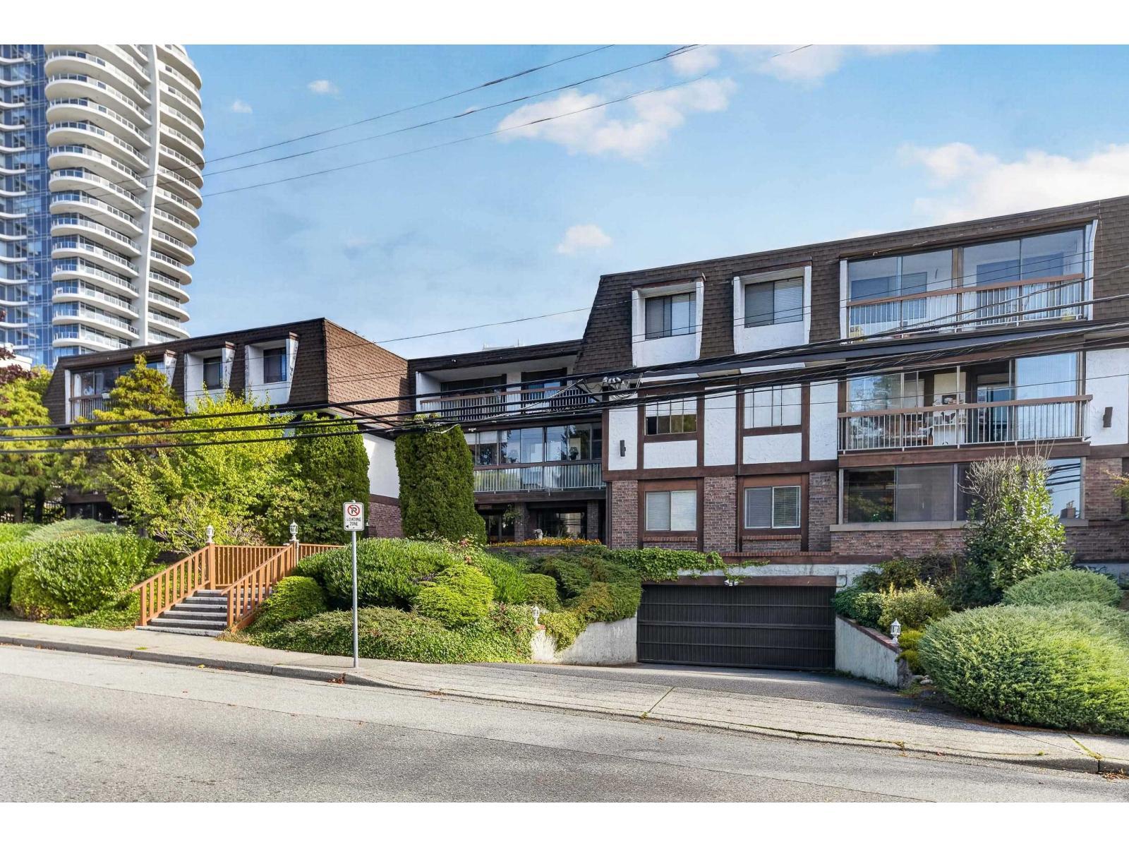 304 1444 Martin Street, Surrey
