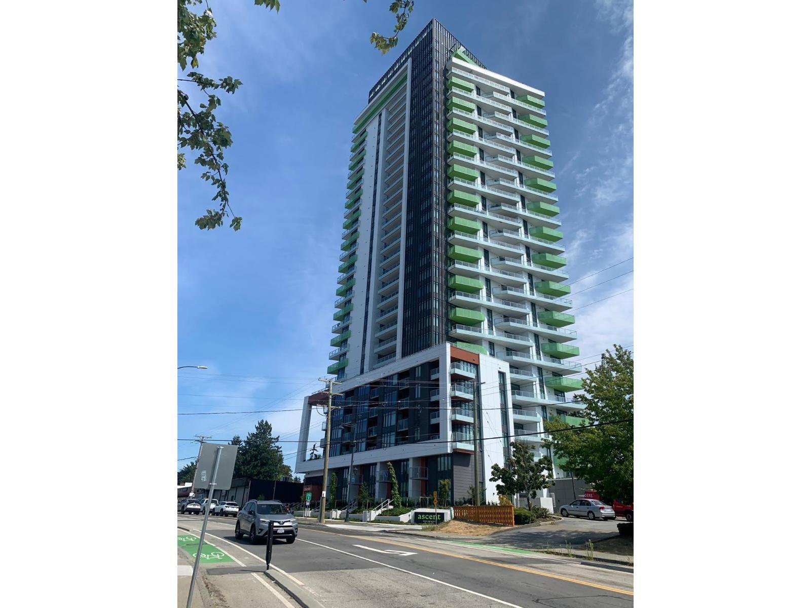 1808 10428 Whalley Boulevard, Surrey