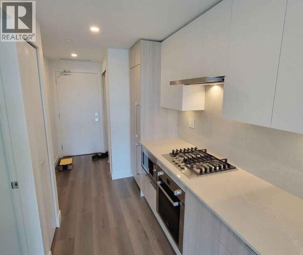 1008 901 Lougheed Highway, Coquitlam