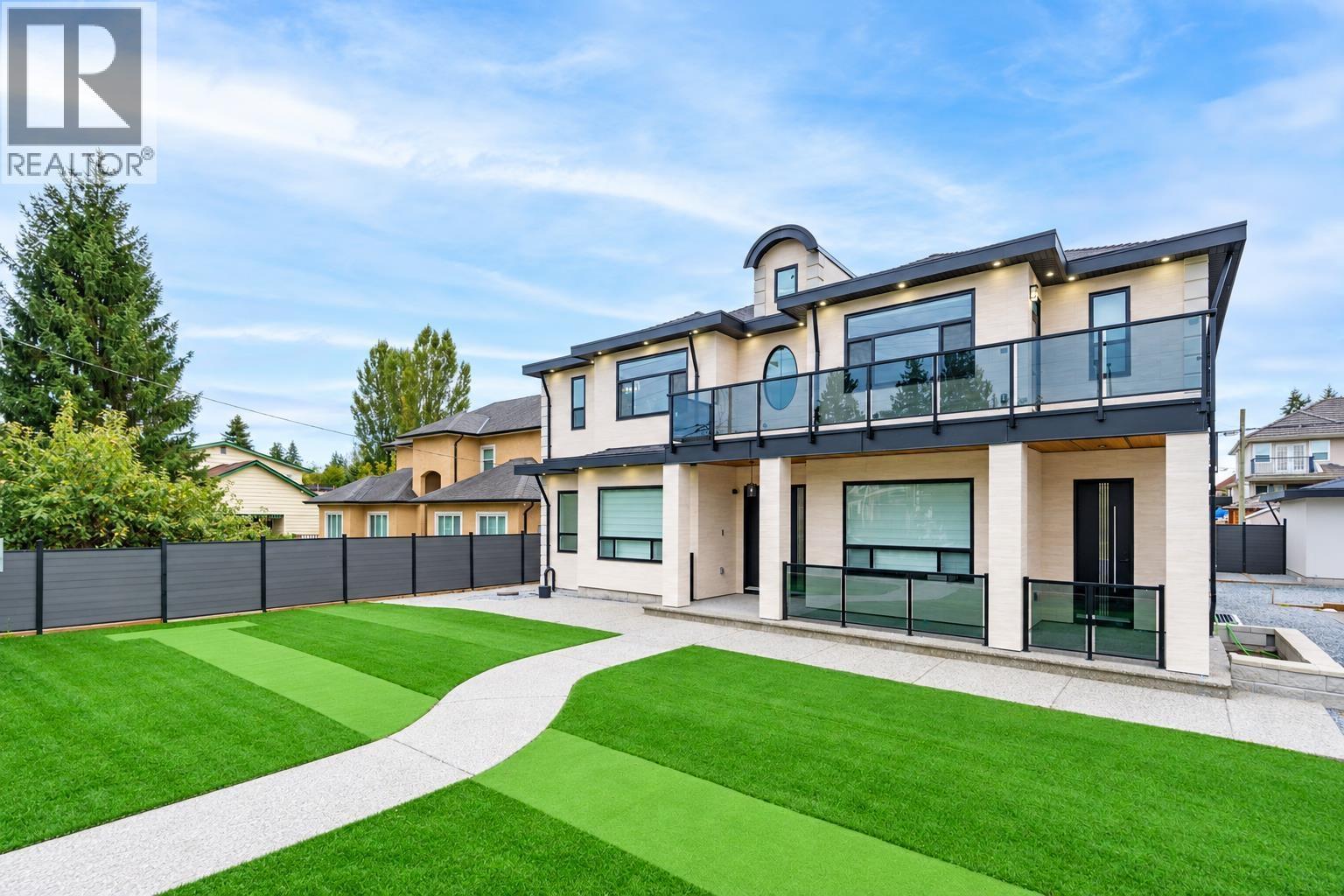 1100 Como Lake Avenue, Coquitlam